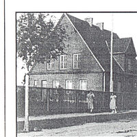 stary budynek szkoły